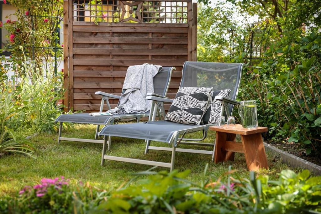 Charmantes Townhaus Mit Garten, W-lan&netflix *